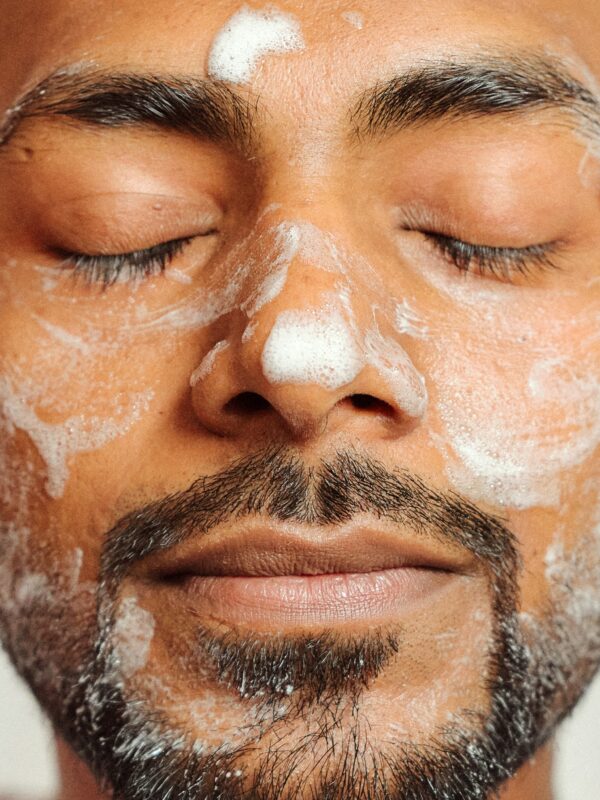 Gel Nettoyant éclaircissant Peaux Normale/sèche – Image 3